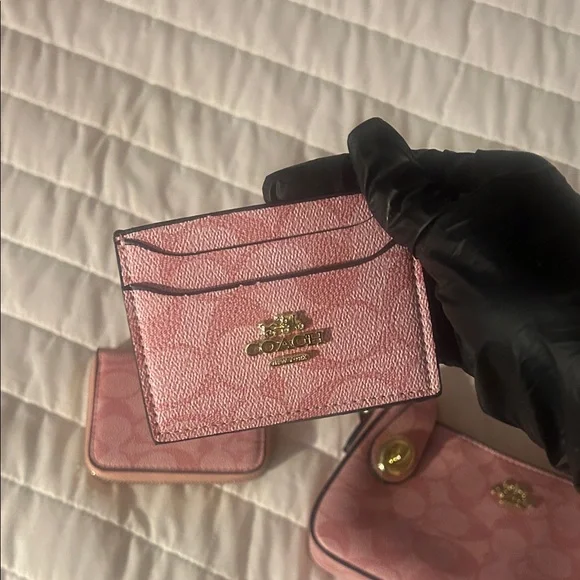 Coach Pink Signature Pattern Bag Set - Picture 6 of 12